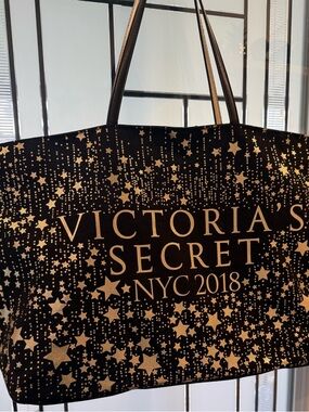 Limited Edition Victoria's Secret Black & Gold Star Print Tote